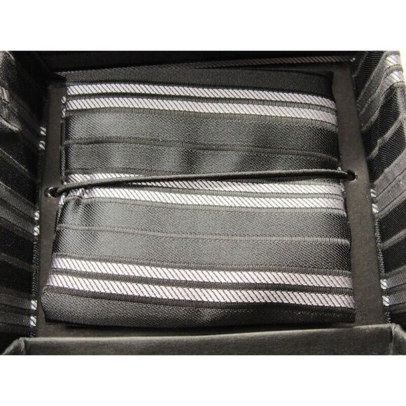 Feraricci Tie, Hanky & Cufflinks Matching Set Silver Tone Wedding Formal Tux IOB - Picture 4 of 7